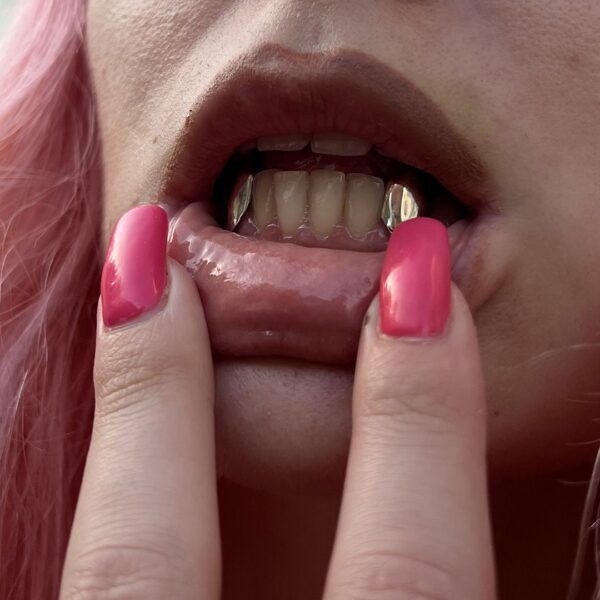 Lower fangs